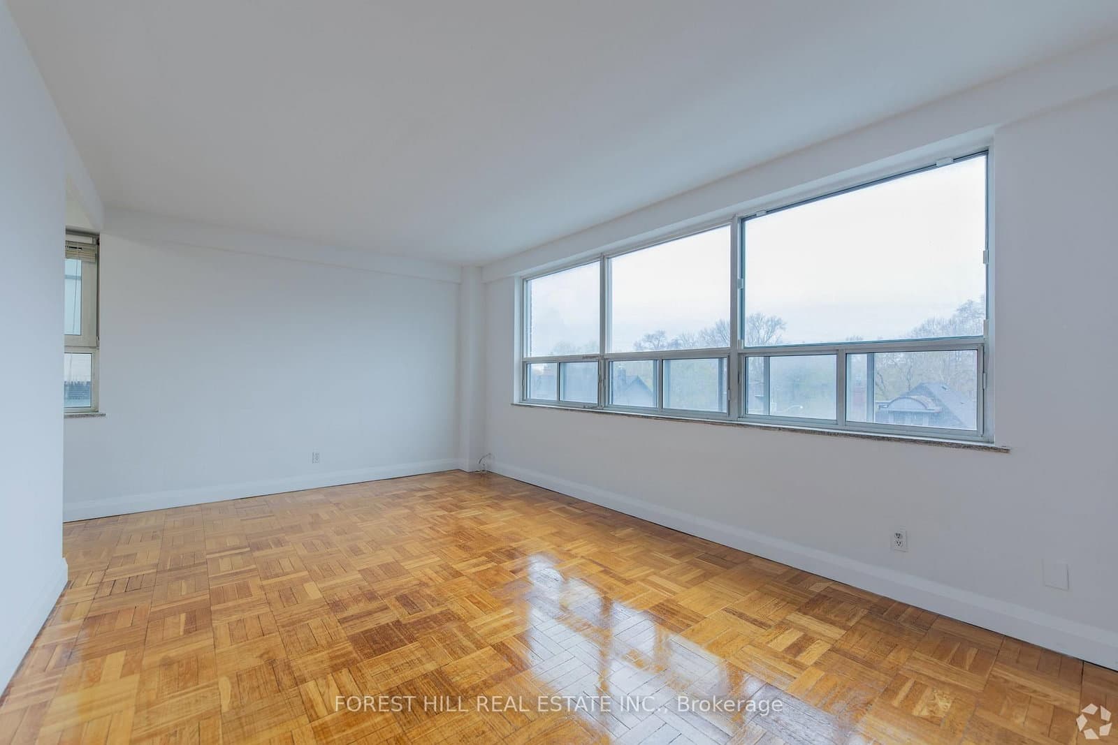 291 Avenue Road, Unit 310 thumbnail 11