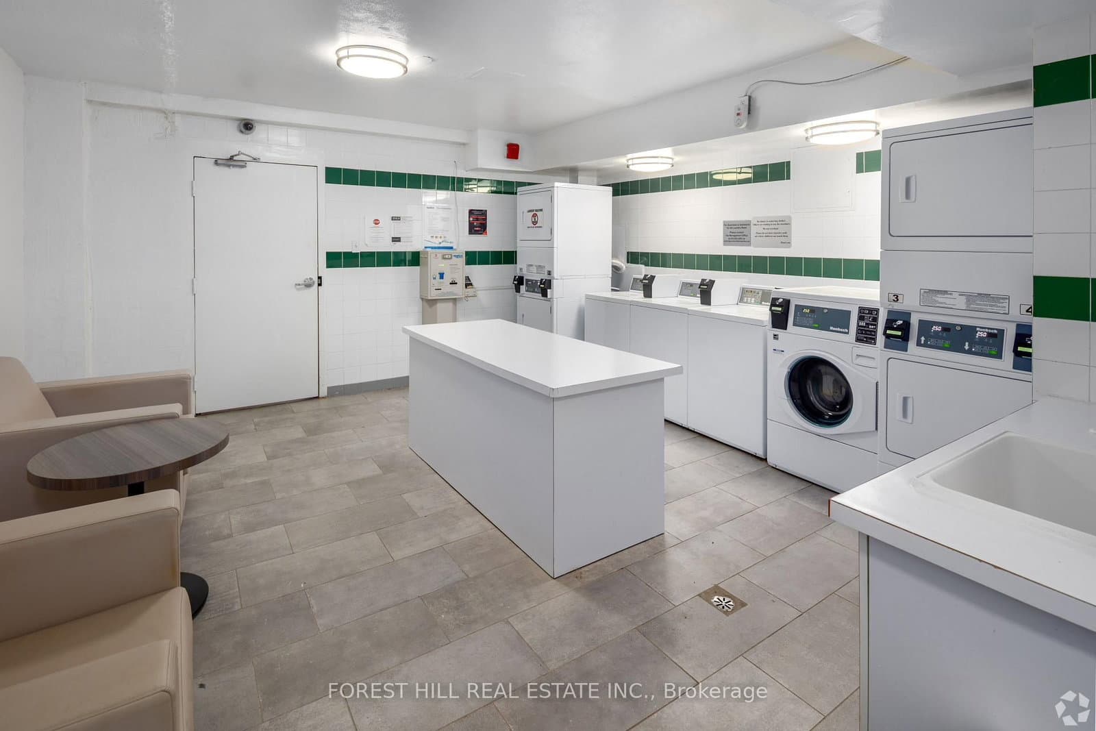 291 Avenue Road, Unit 310 thumbnail 25