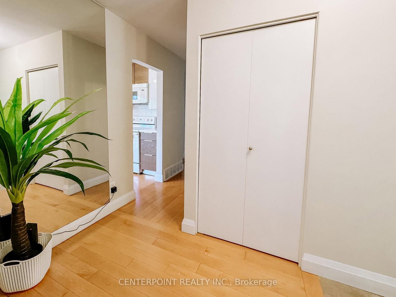 29 Chipping Road, Unit Main thumbnail 12