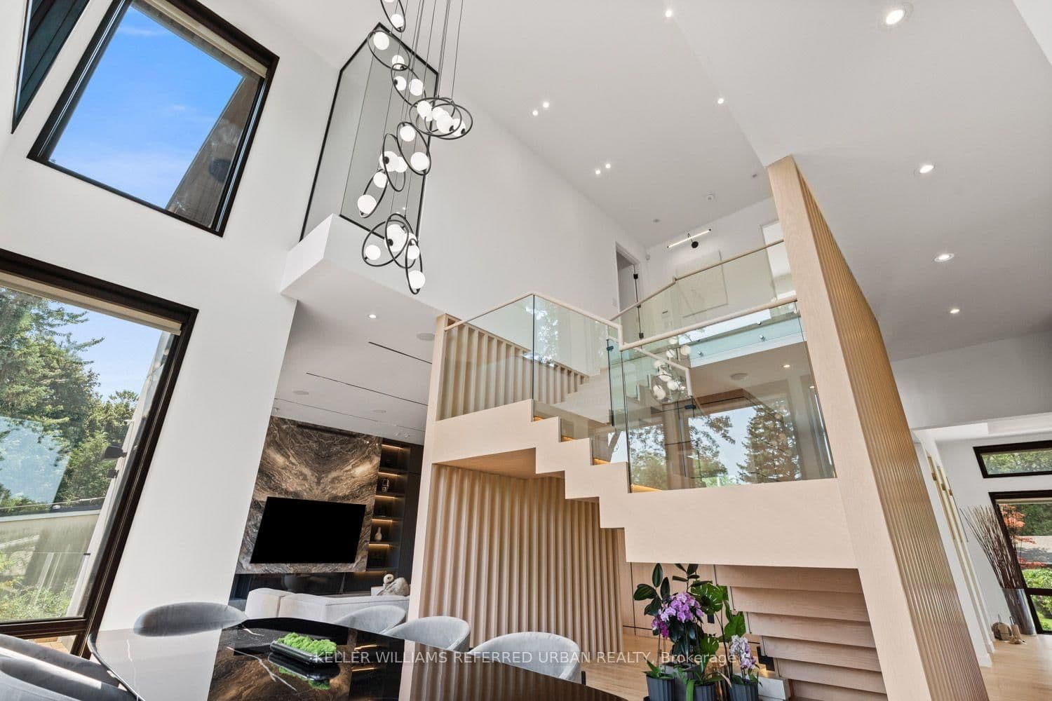 27 Berkinshaw Crescent thumbnail 14