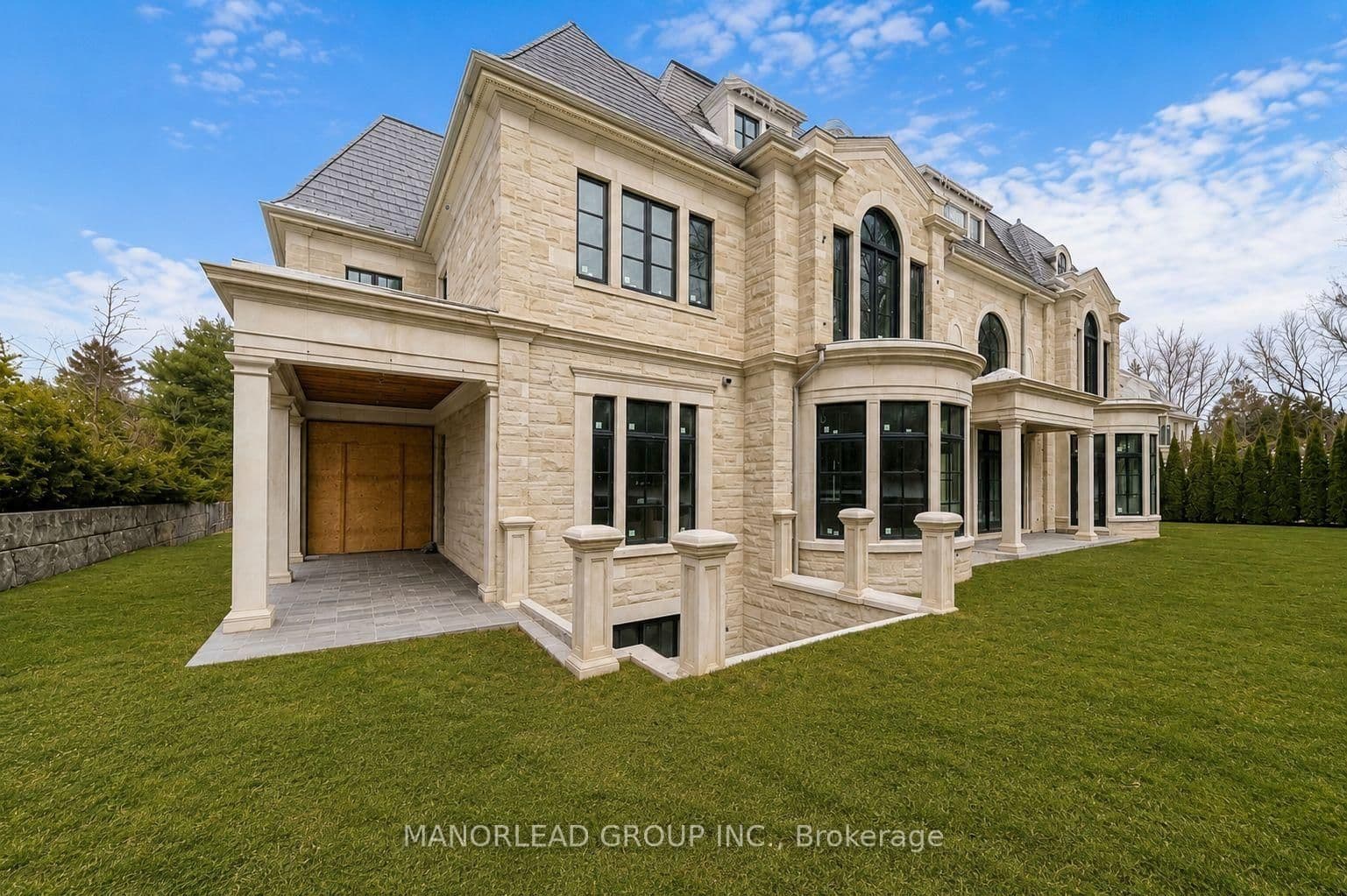 19 Royal Oak Drive thumbnail 2