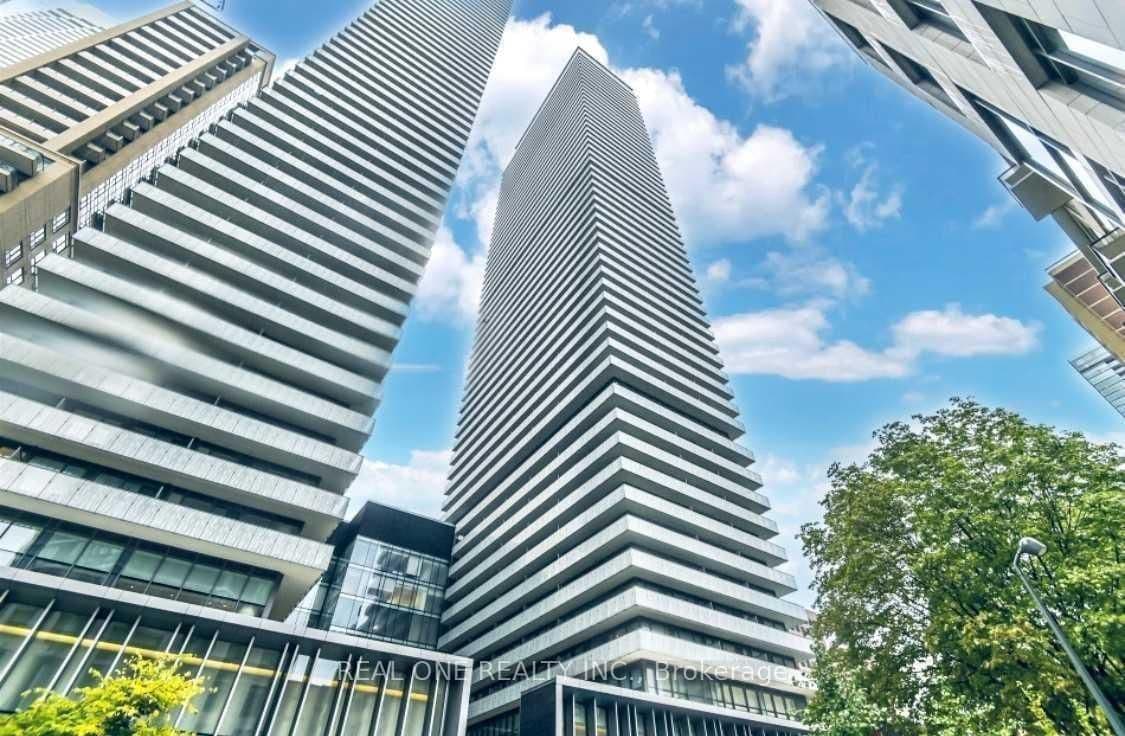 50 Charles Street E, Unit 1713