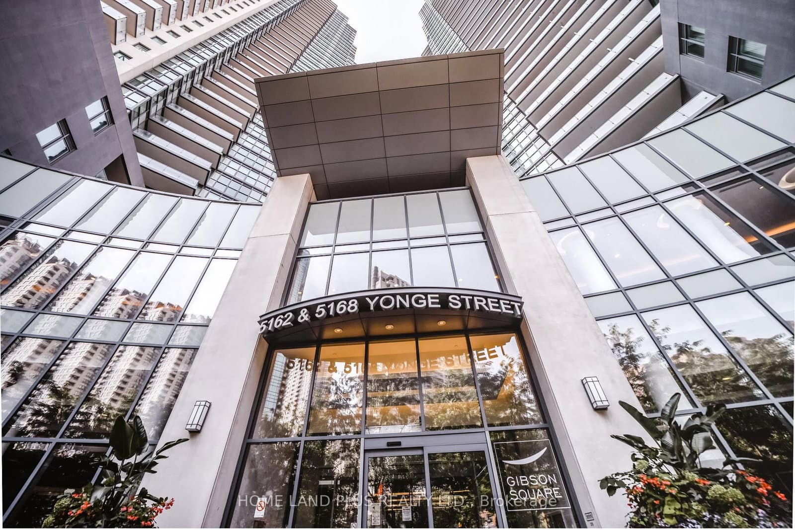 5168 Yonge Street, Unit 2111 thumbnail 2