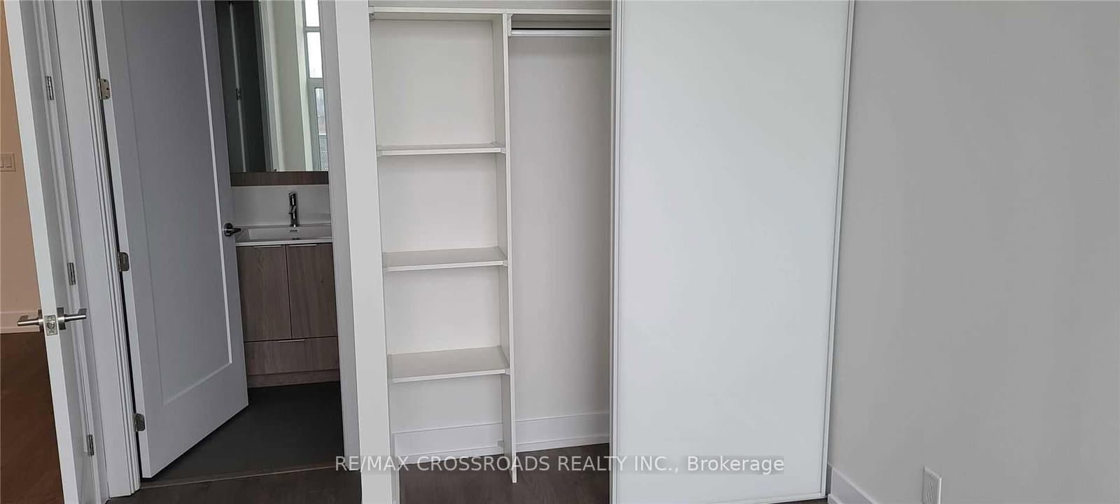25 Adra Grado Way, Unit 1507 thumbnail 6