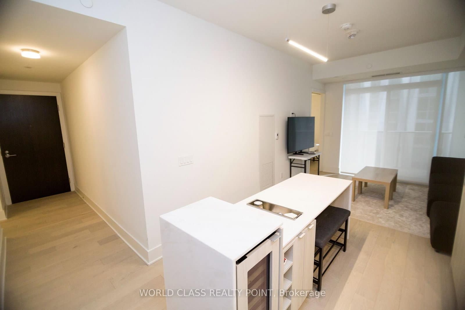 11 Yorkville Avenue, Unit 1807 thumbnail 24