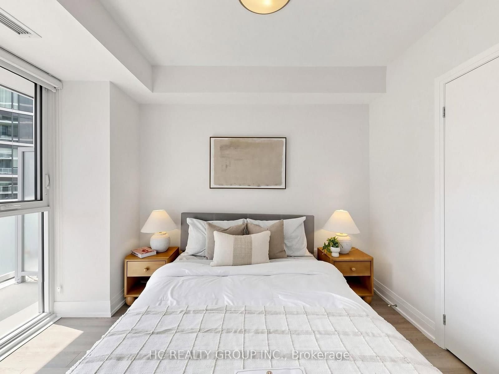 77 Mutual Street, Unit 2703 thumbnail 15