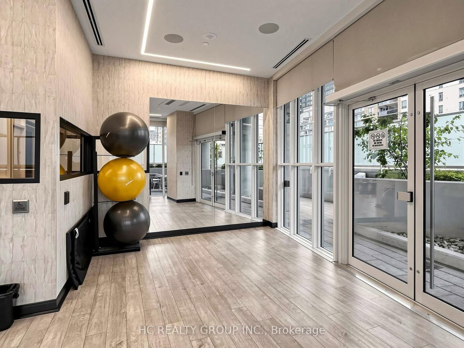 77 Mutual Street, Unit 2703 thumbnail 29