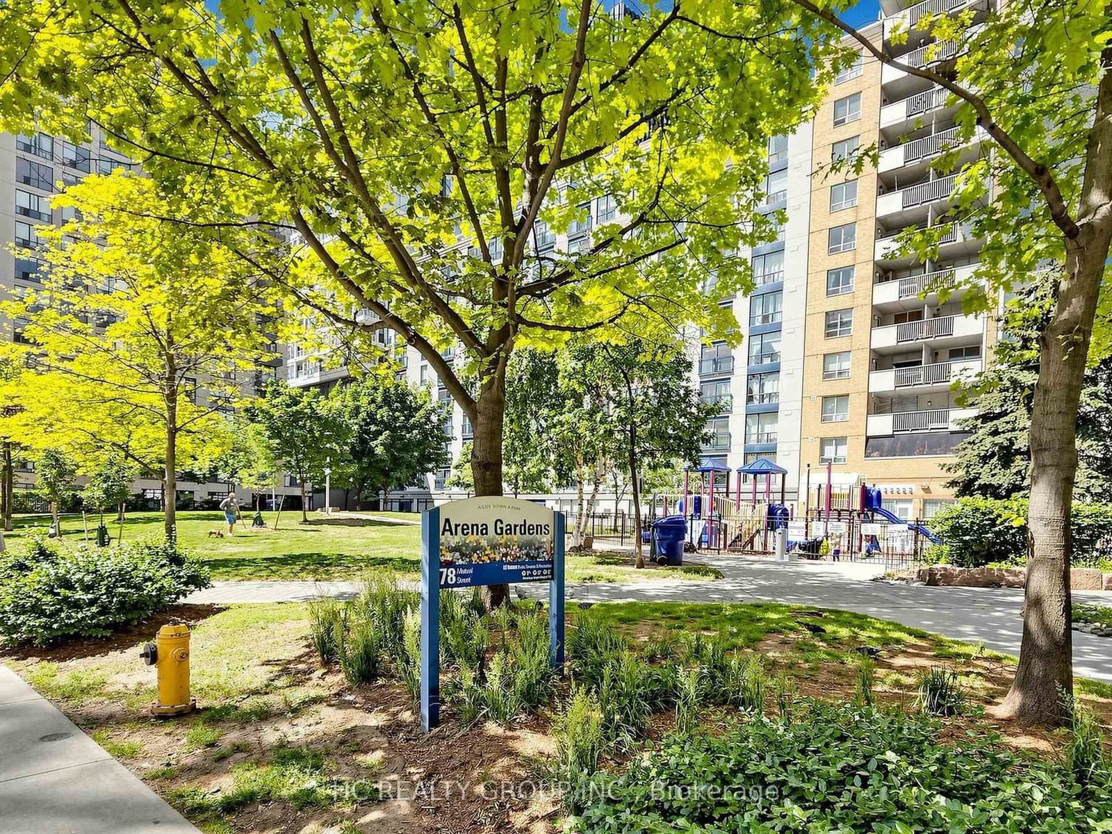 77 Mutual Street, Unit 2703 thumbnail 36