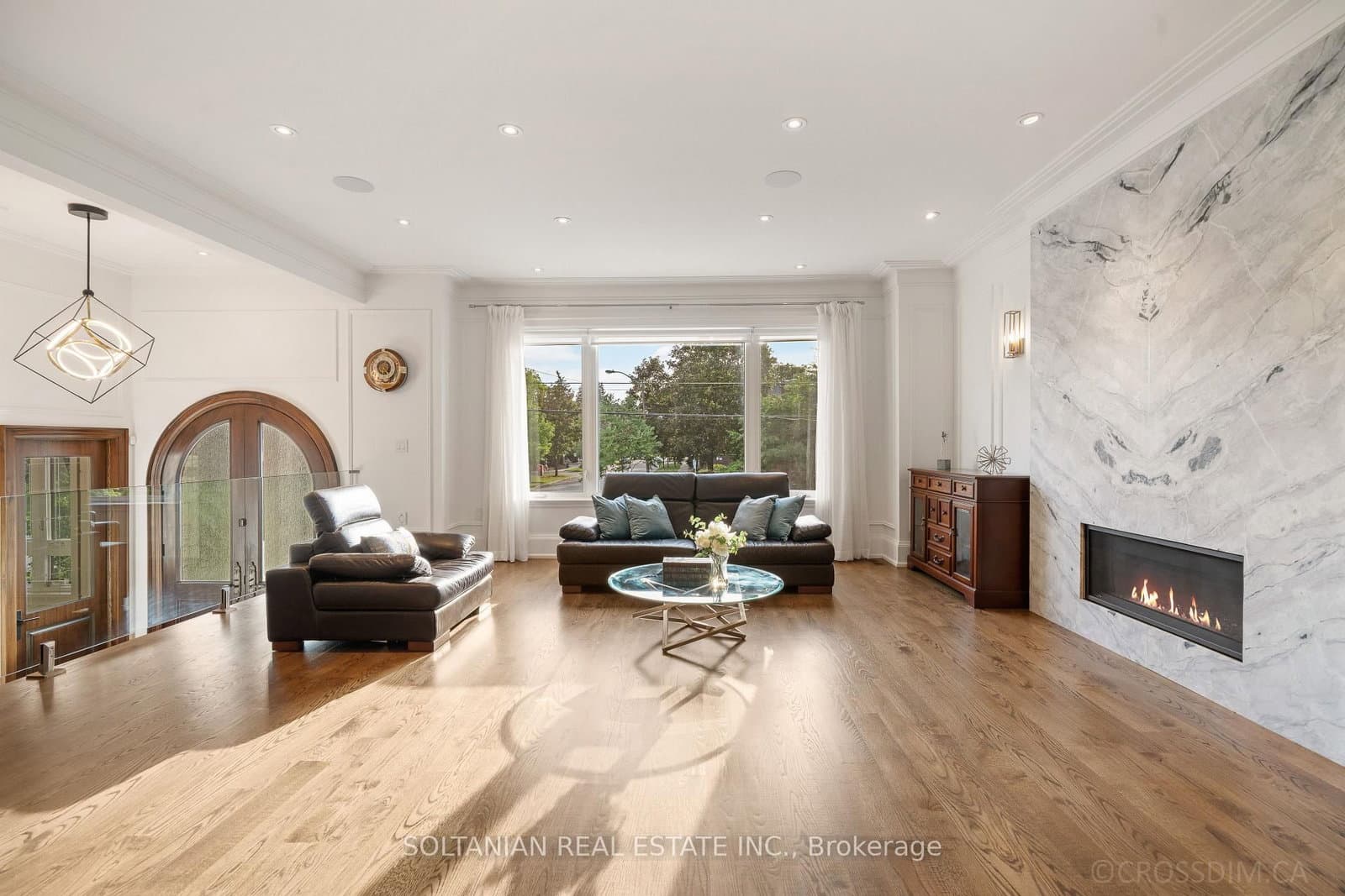 15 Calvin Avenue thumbnail 6