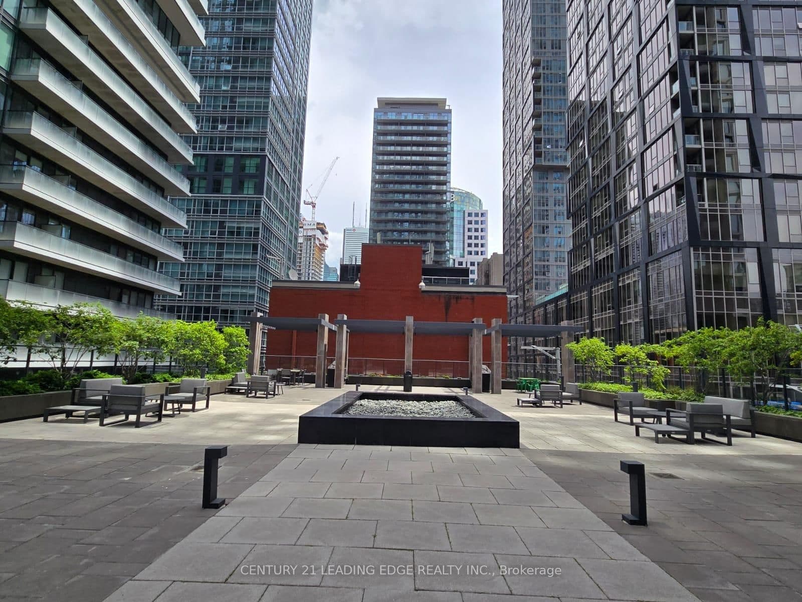 125 Blue Jays Way, Unit 3303 thumbnail 5