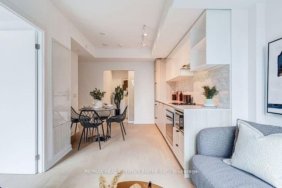 252 Church Street, Unit 612 thumbnail 10