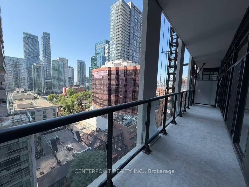 400 King Street W, Unit 1117 thumbnail 14