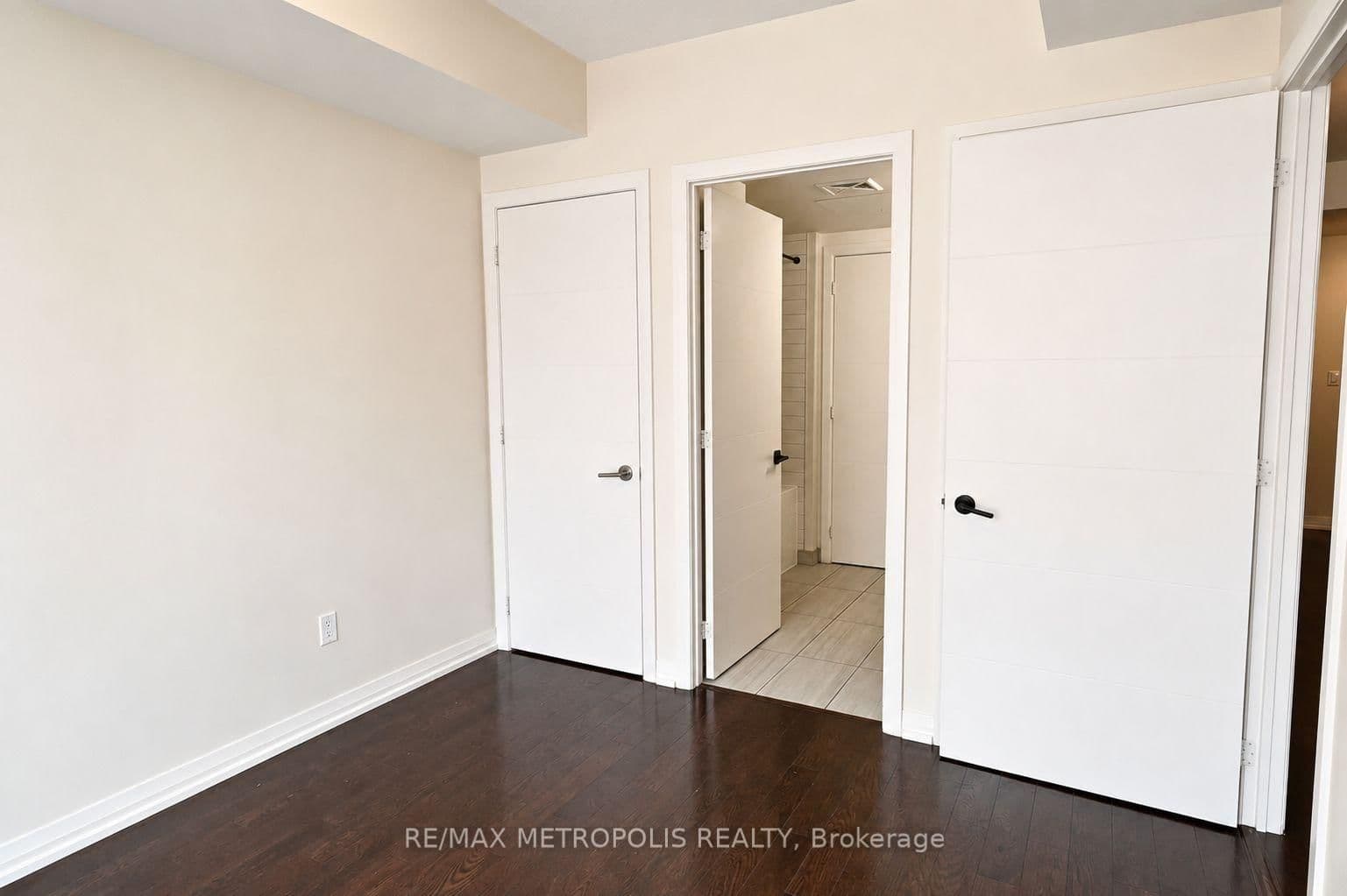 460 Adelaide Street E, Unit 520 thumbnail 13