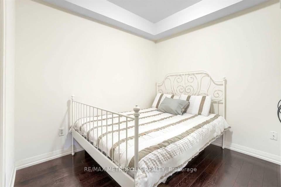 460 Adelaide Street E, Unit 520 thumbnail 18
