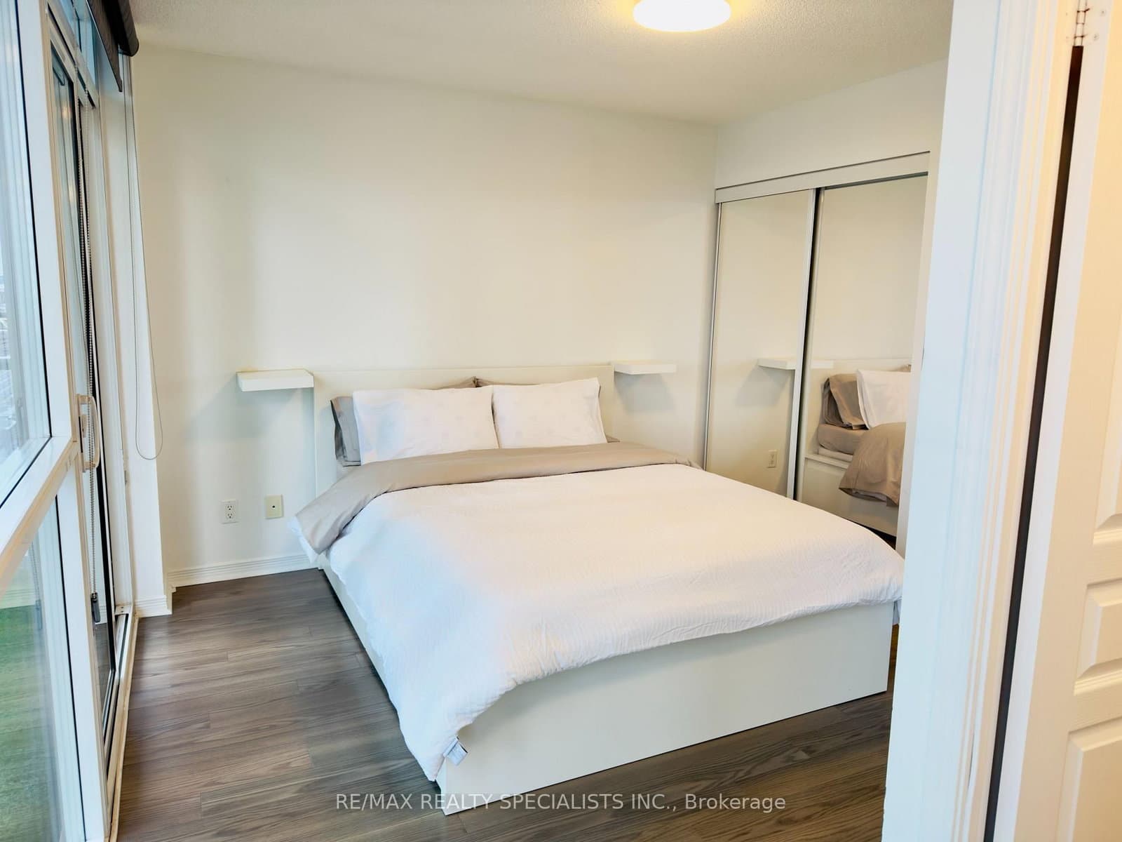 352 Front Street, Unit 1007 thumbnail 13