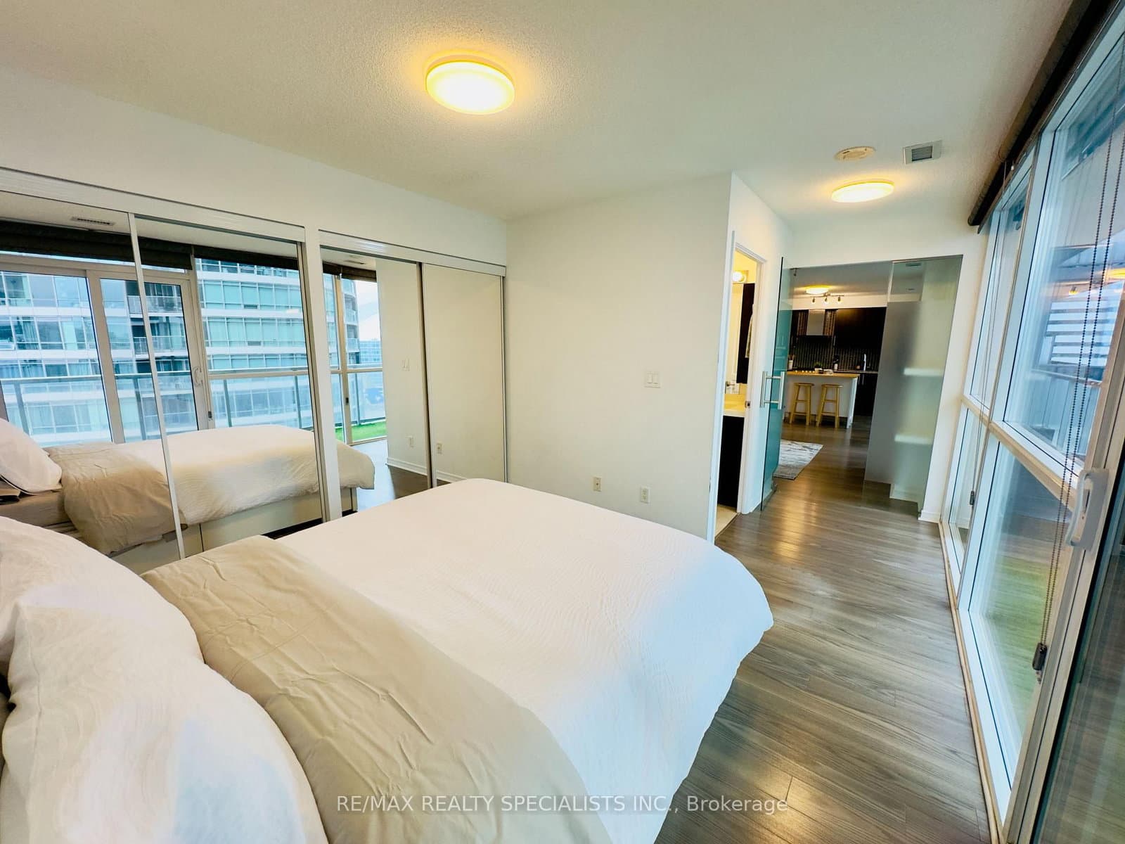 352 Front Street, Unit 1007 thumbnail 15