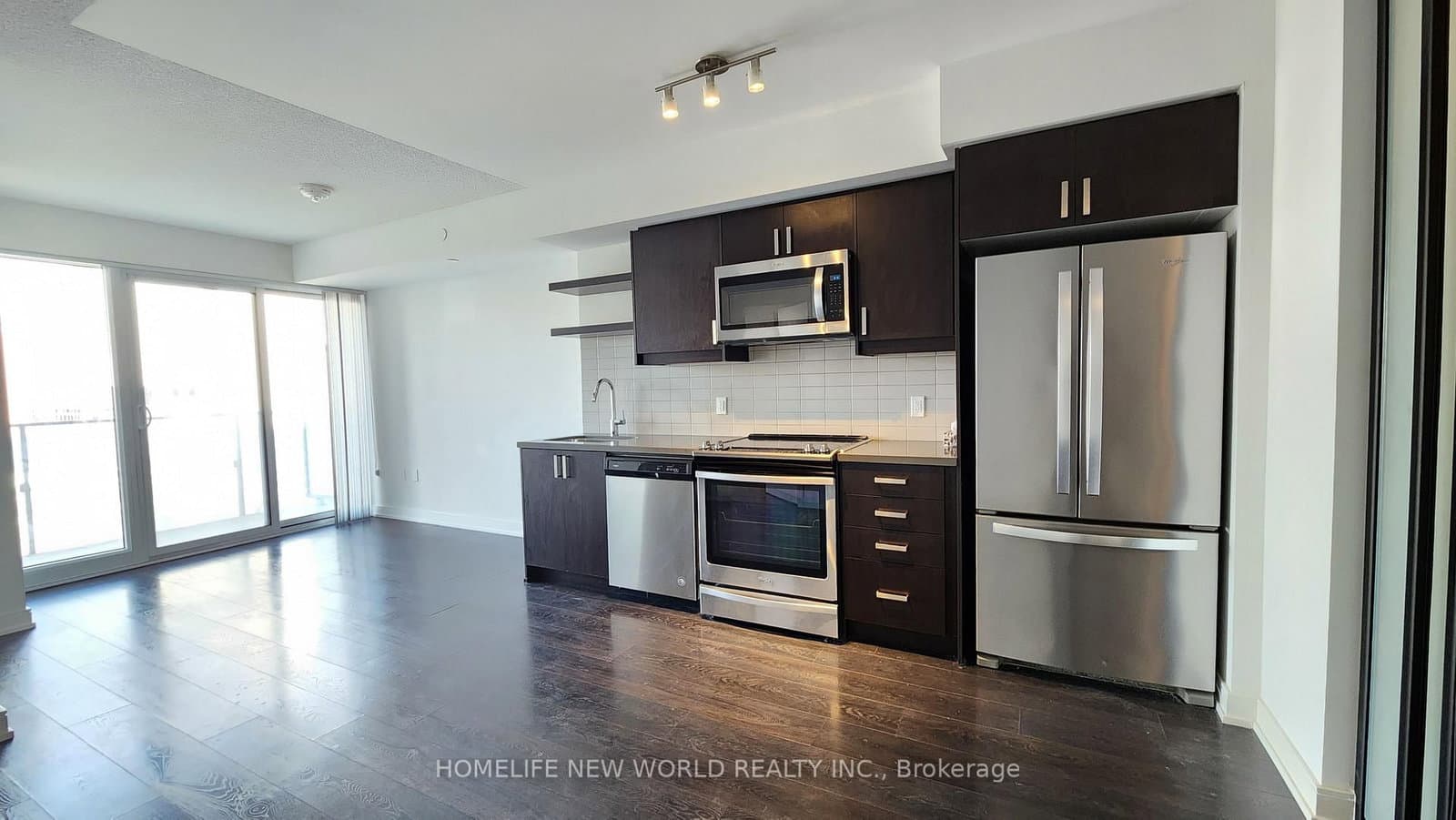 50 Wellesley Street E, Unit 906 thumbnail 12