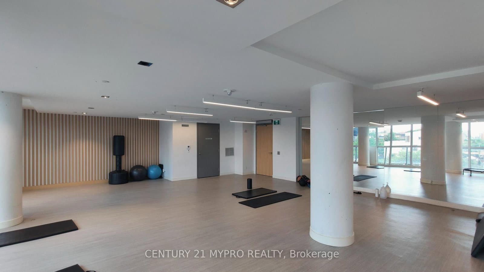 120 Parliament Street, Unit 1801 thumbnail 4