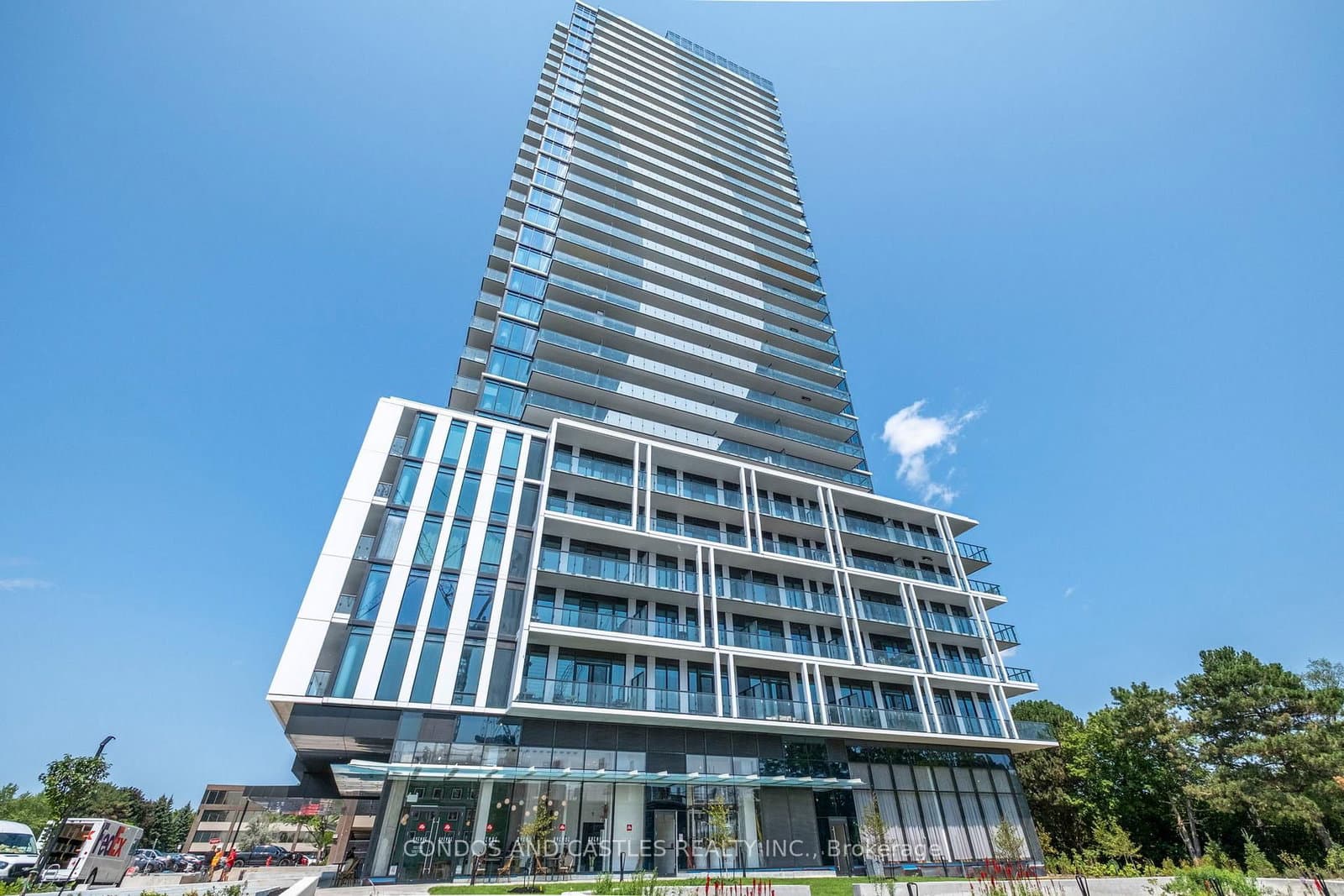29 Green Trail Court, Unit 210 thumbnail 2