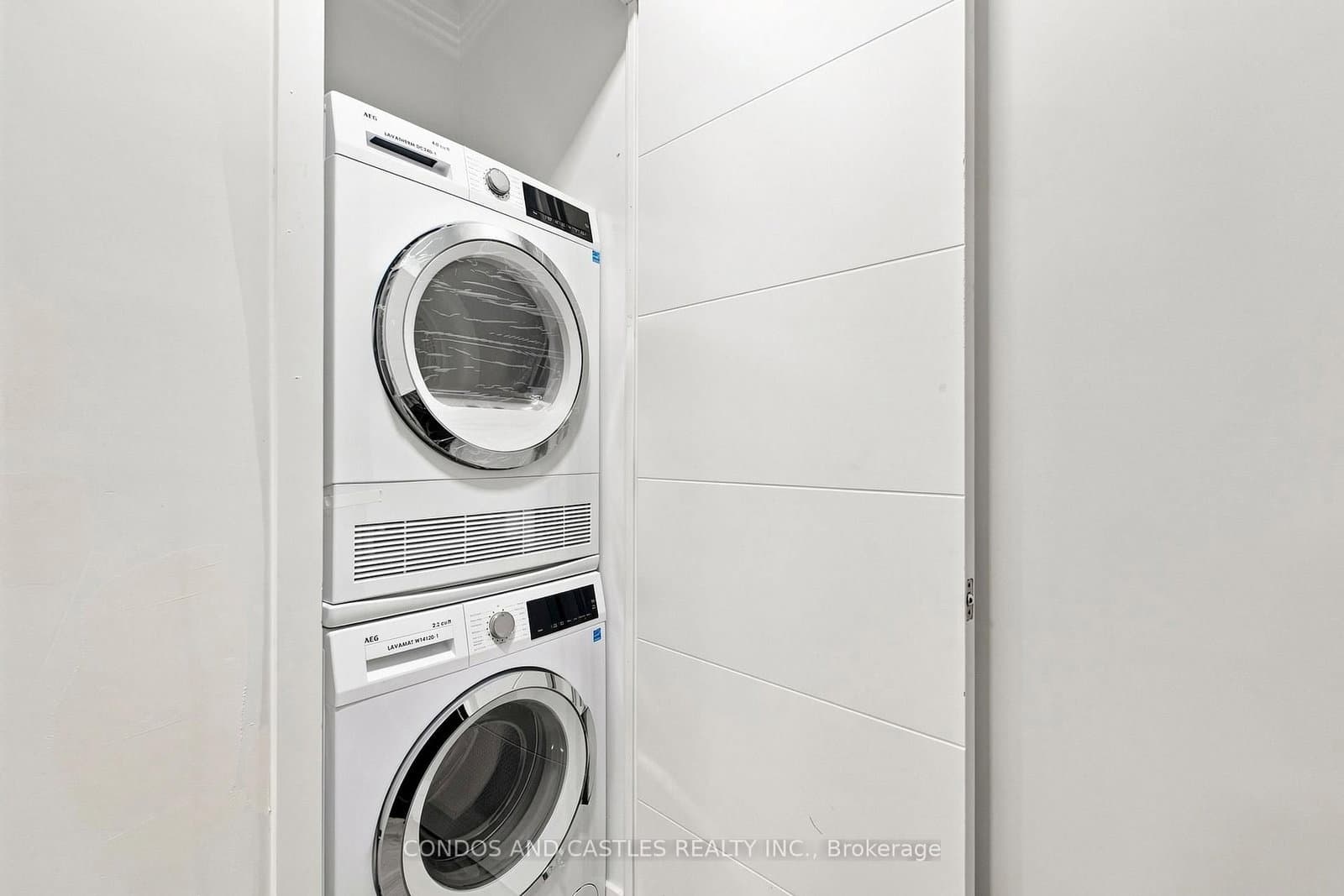 29 Green Trail Court, Unit 210 thumbnail 38