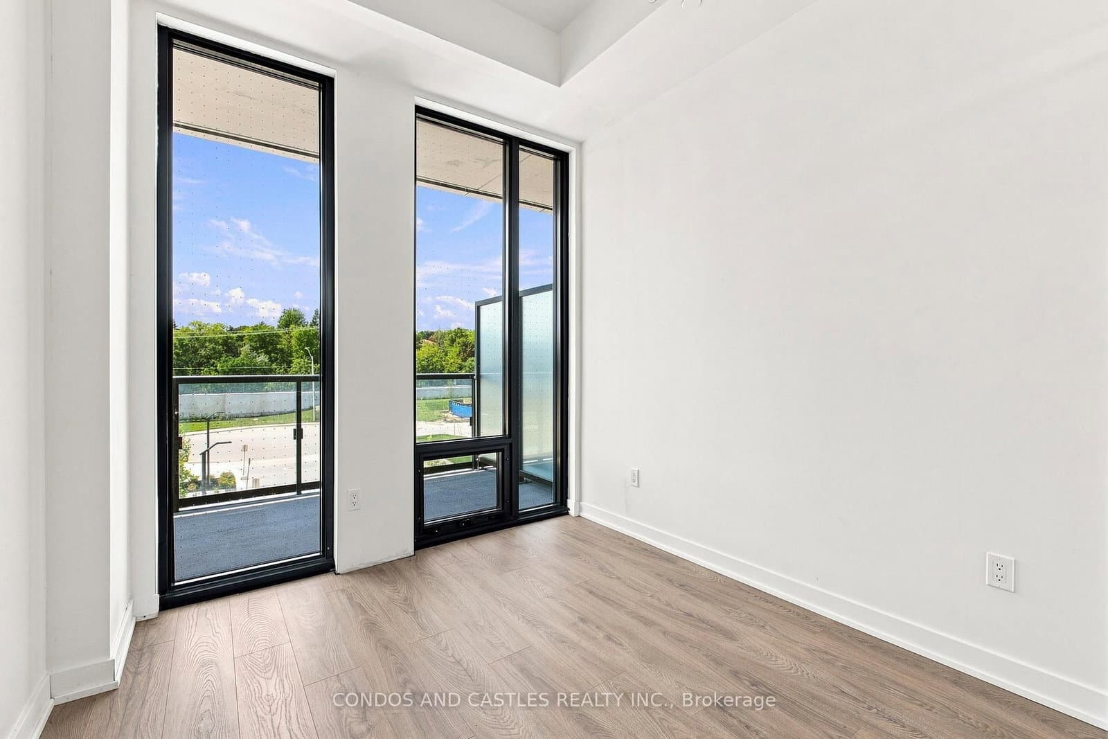 29 Green Trail Court, Unit 210 thumbnail 43