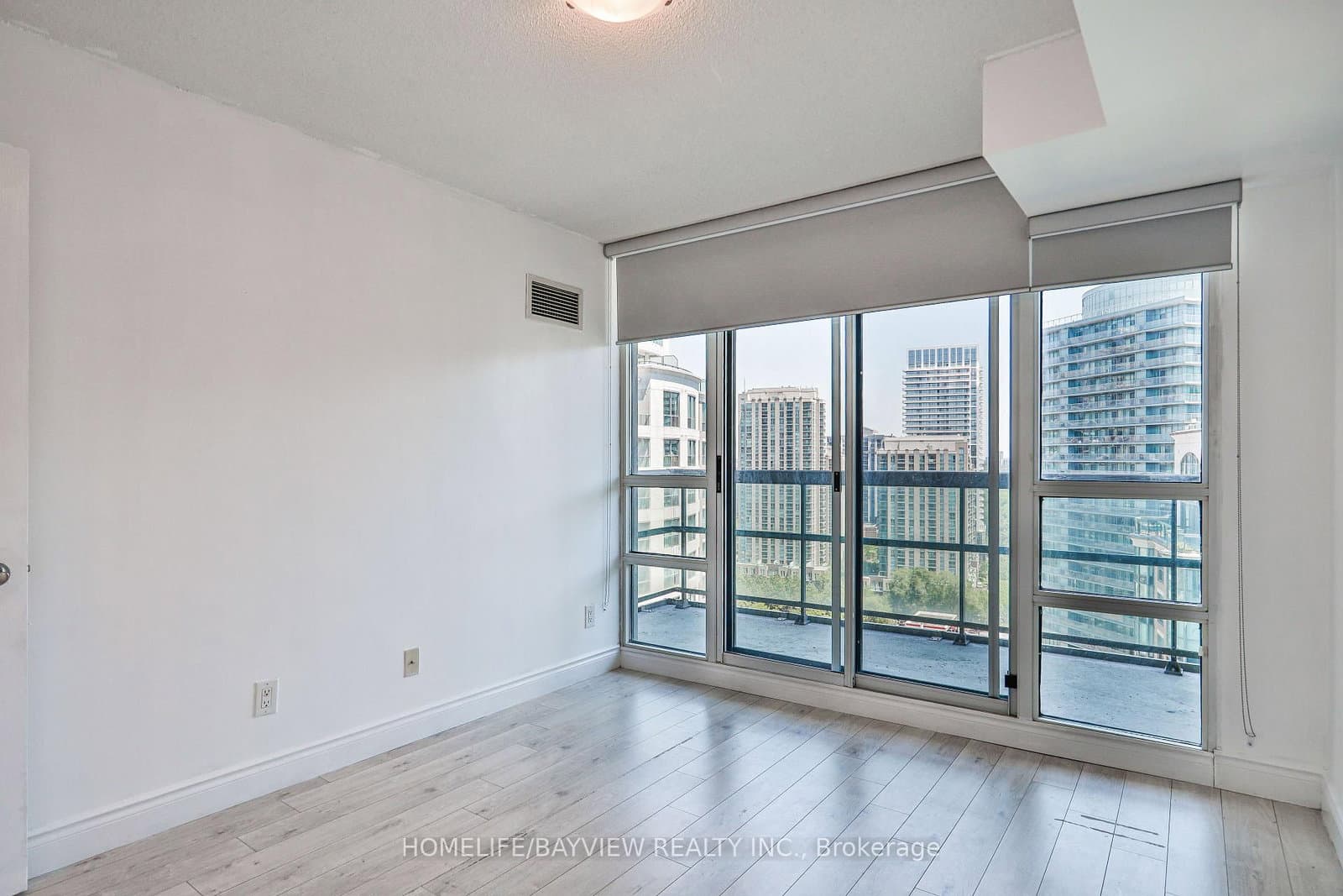 503 Beecroft Road, Unit LPH08 thumbnail 26