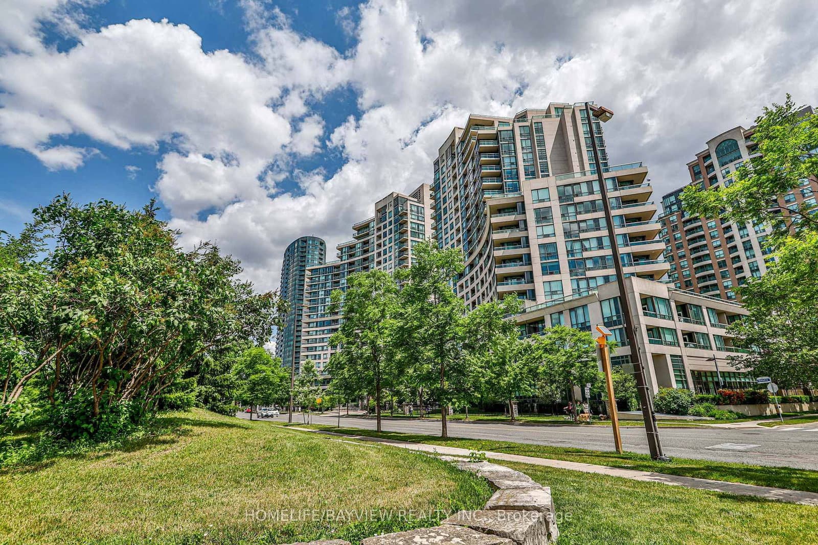 503 Beecroft Road, Unit LPH08 thumbnail 7
