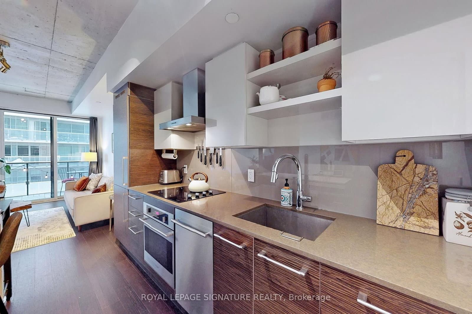 1030 King Street W, Unit 844 thumbnail 15