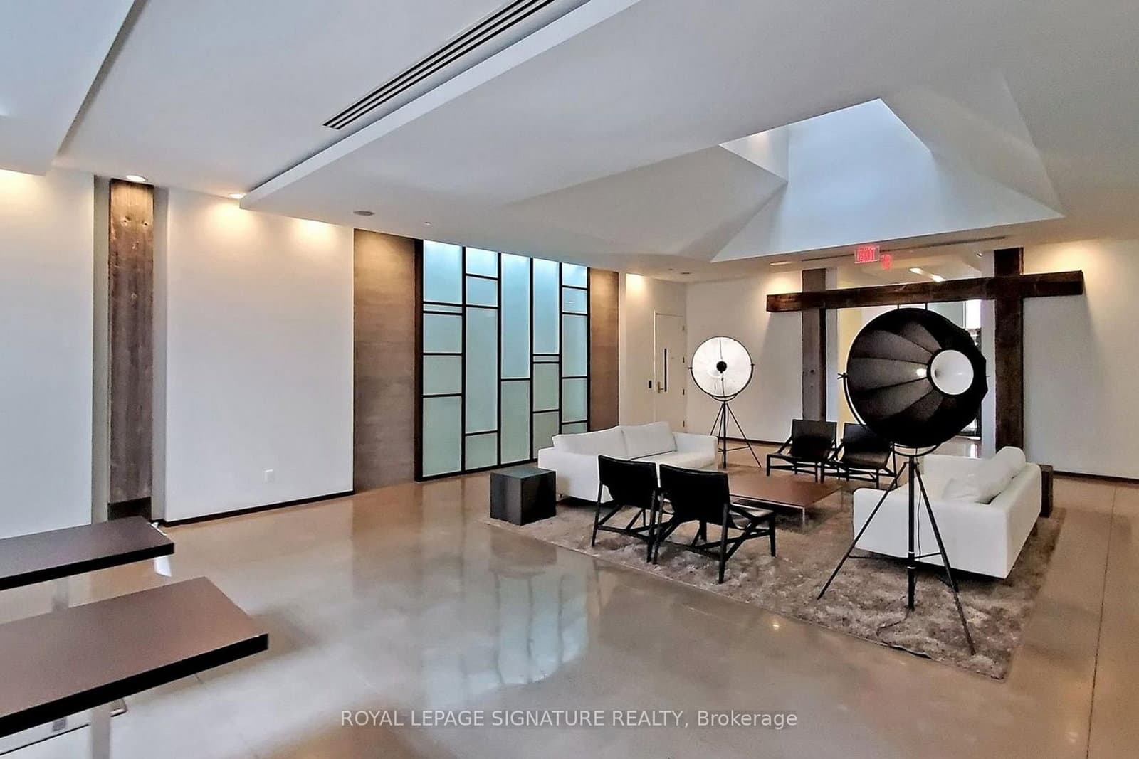 1030 King Street W, Unit 844 thumbnail 2