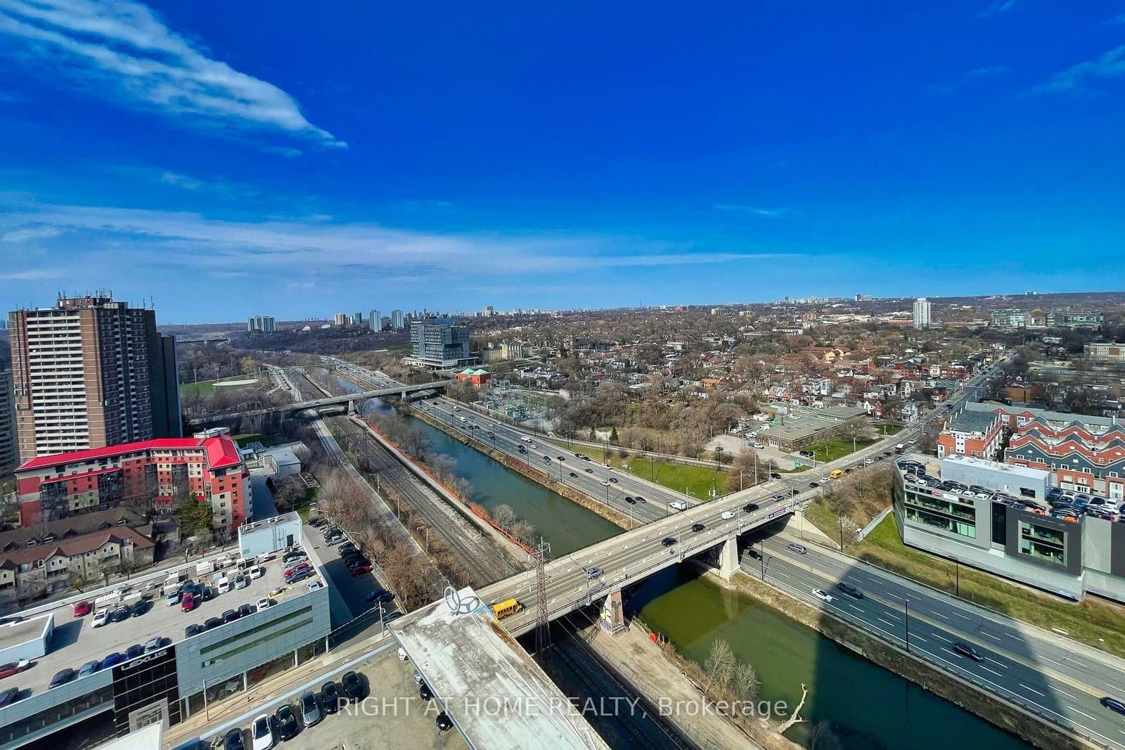 5 DEFRIES Street, Unit 2211 thumbnail 15