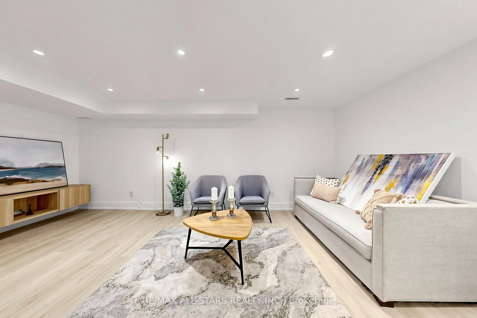 127 Banff Road thumbnail 36