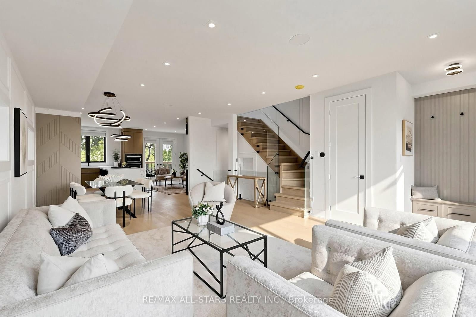 127 Banff Road thumbnail 9