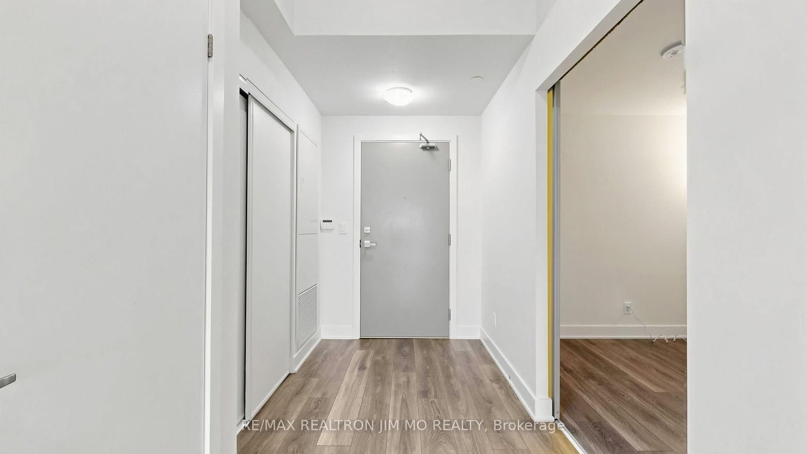 188 Fairview Mall Drive, Unit 522 thumbnail 28