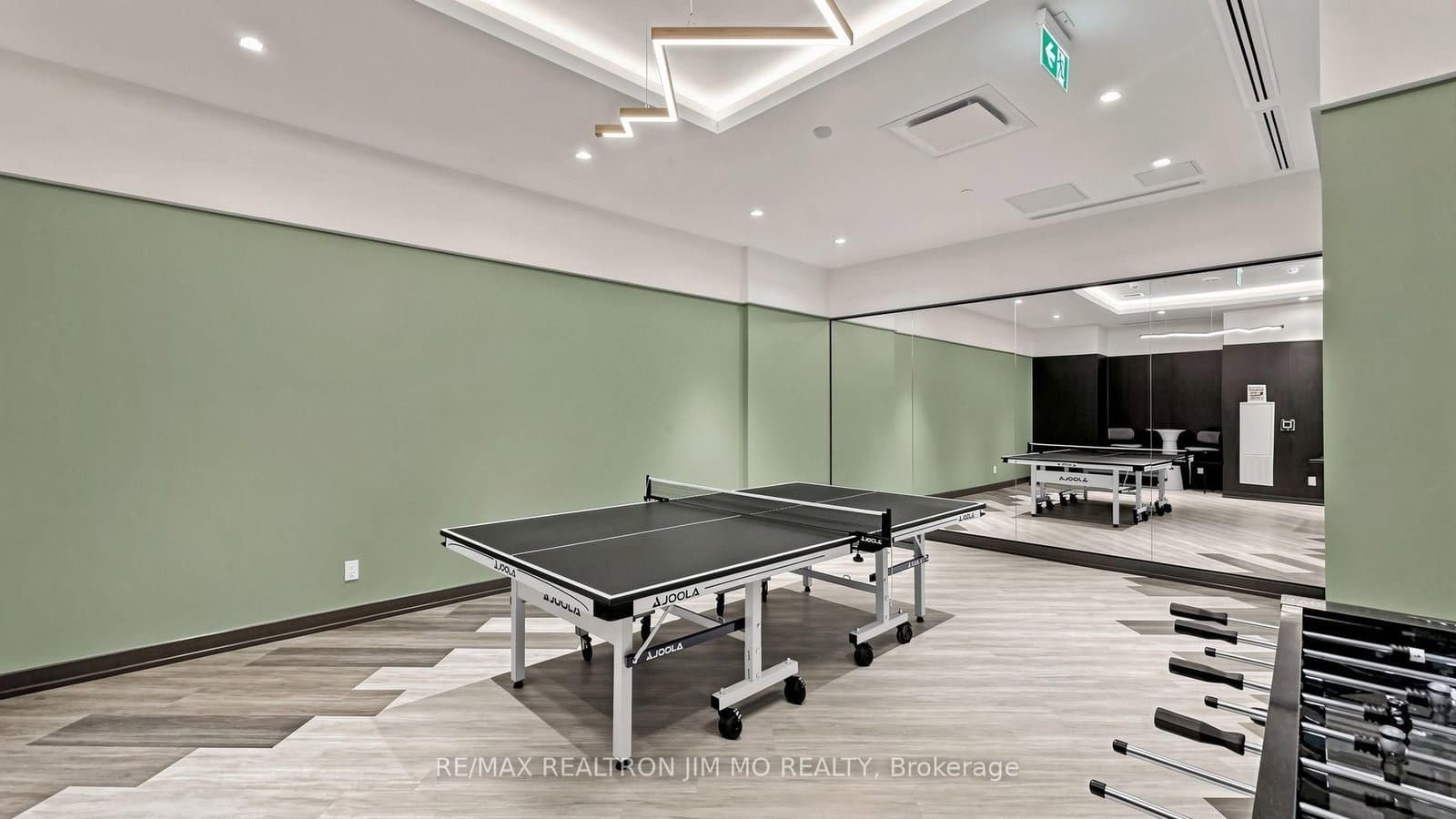188 Fairview Mall Drive, Unit 522 thumbnail 38
