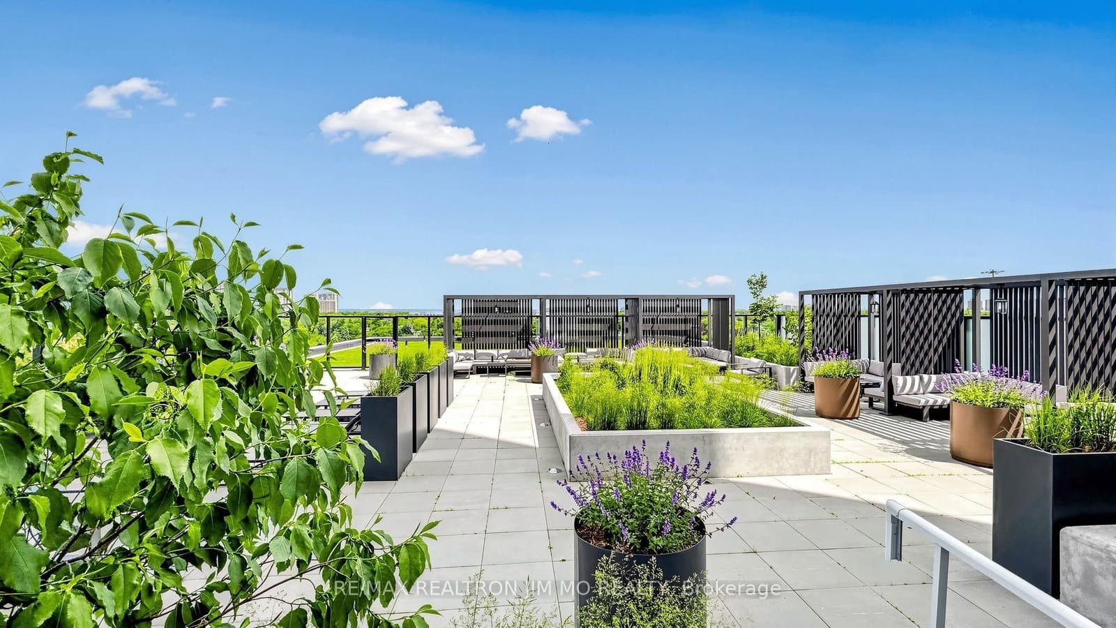 188 Fairview Mall Drive, Unit 522 thumbnail 42