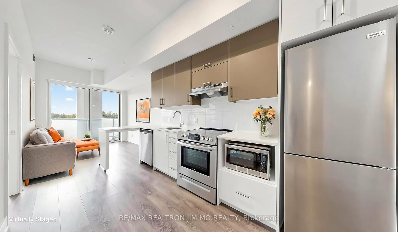 188 Fairview Mall Drive, Unit 522 thumbnail 5