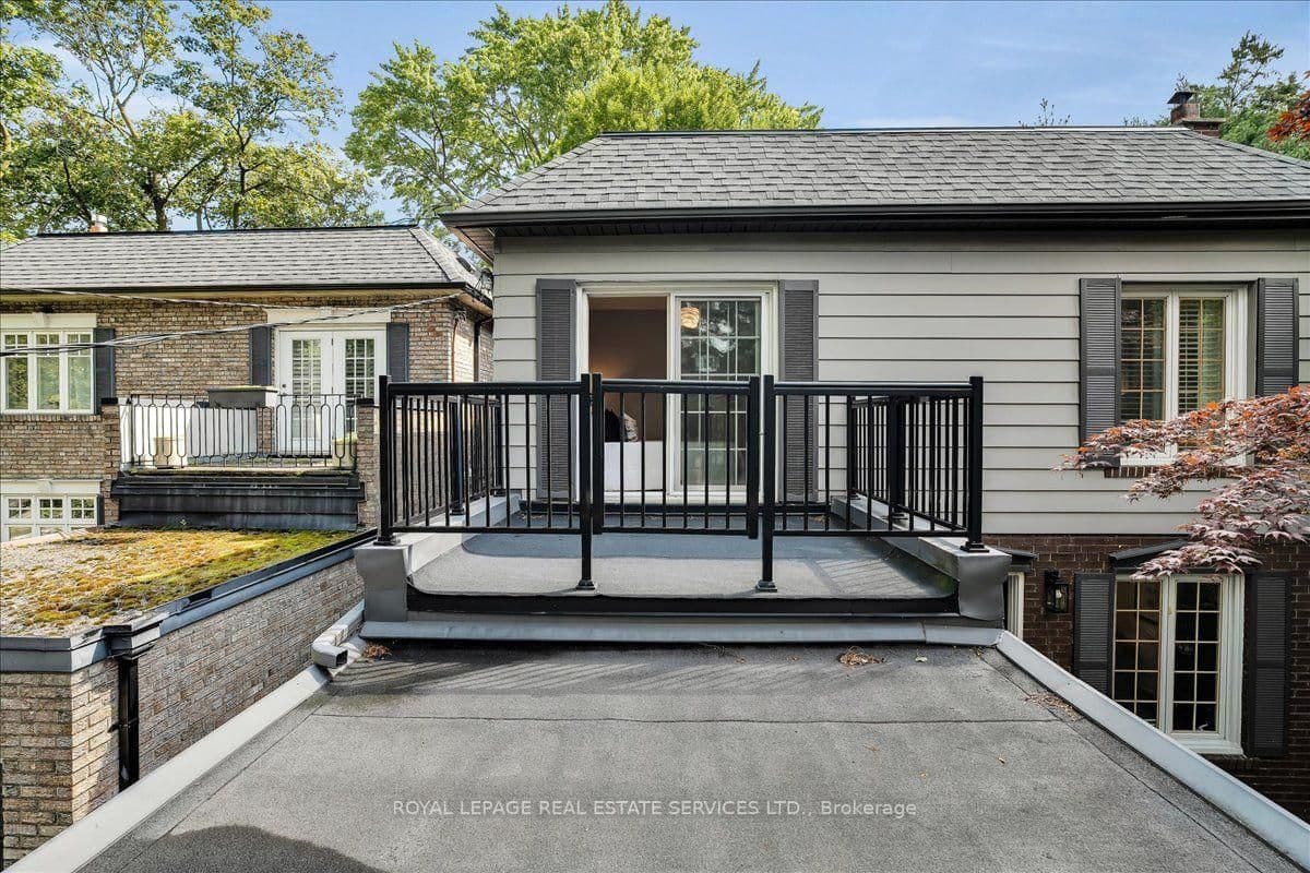 97 Bocastle Avenue thumbnail 44