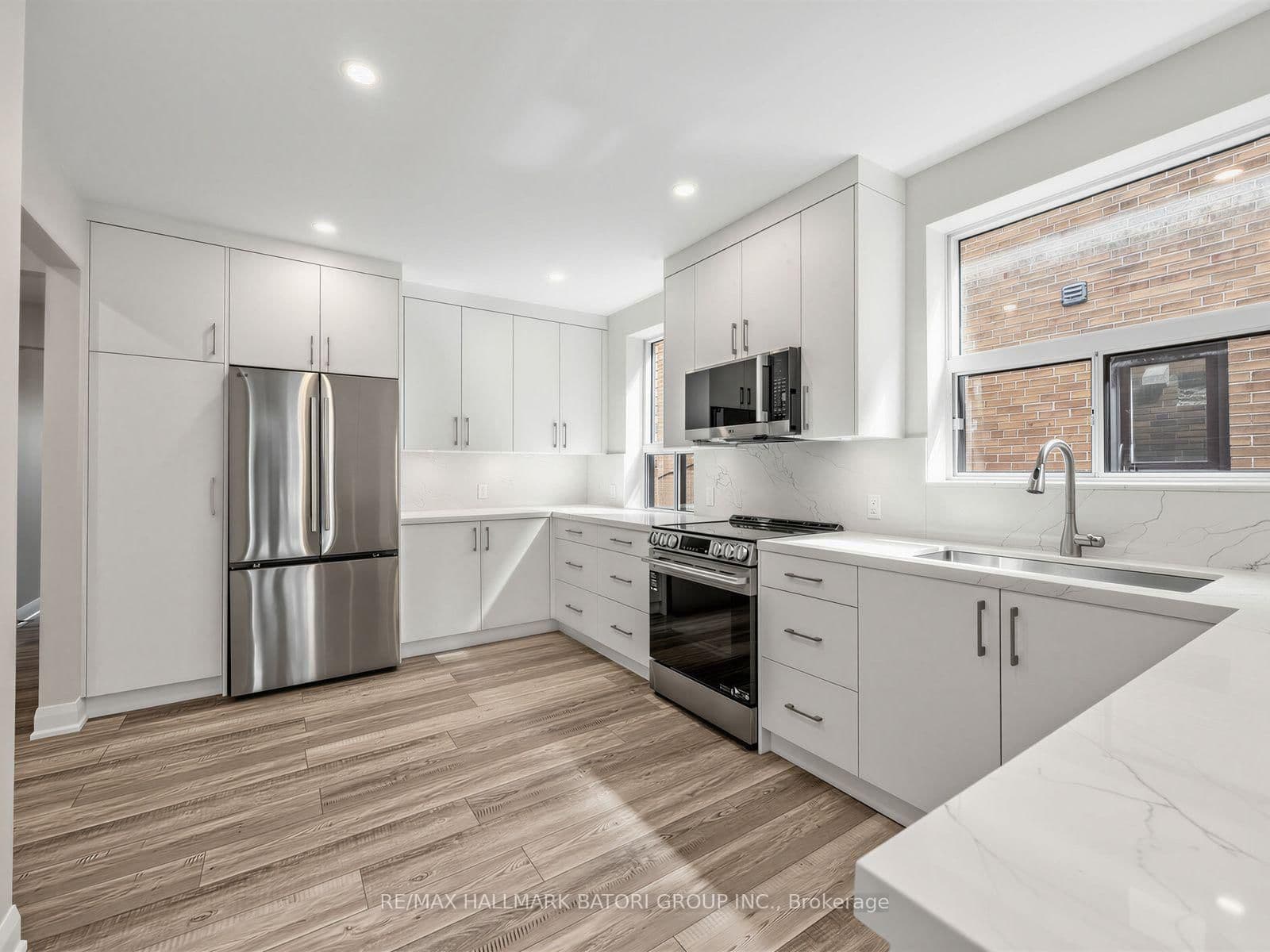 6 Croydon Road, Unit 2 thumbnail 11