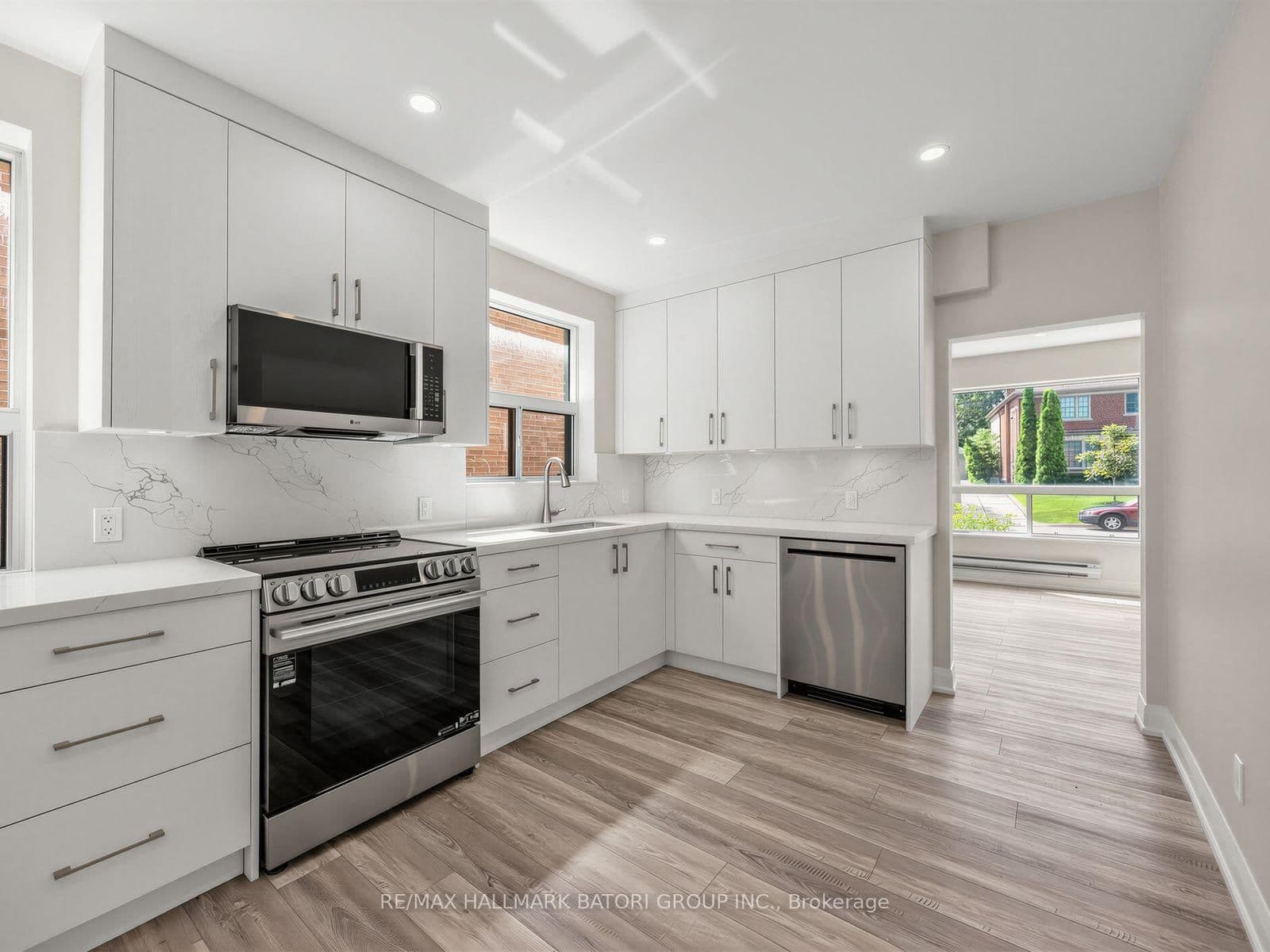 6 Croydon Road, Unit 2 thumbnail 14
