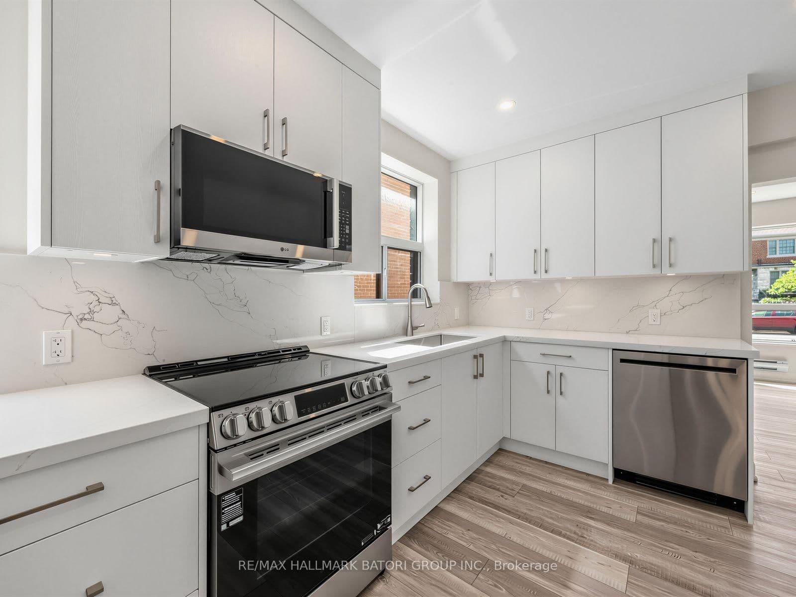 6 Croydon Road, Unit 2 thumbnail 16