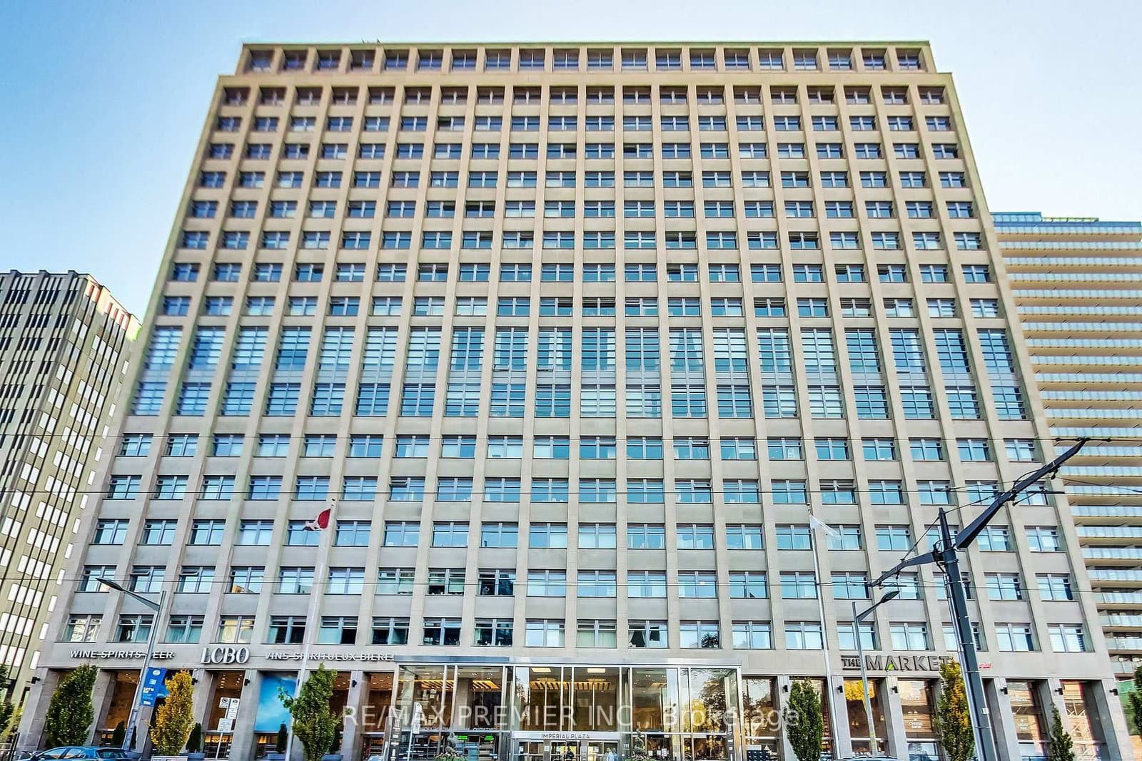 111 St. Clair Avenue W, Unit 1218 thumbnail 2