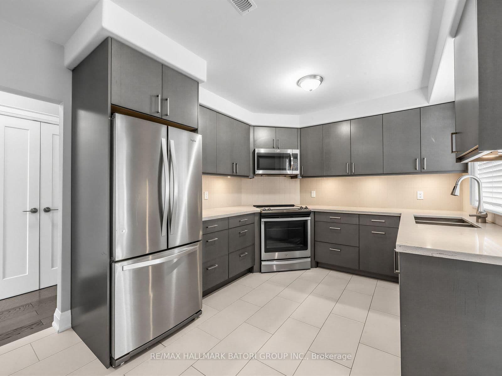 4 Croydon Road, Unit 3 thumbnail 11