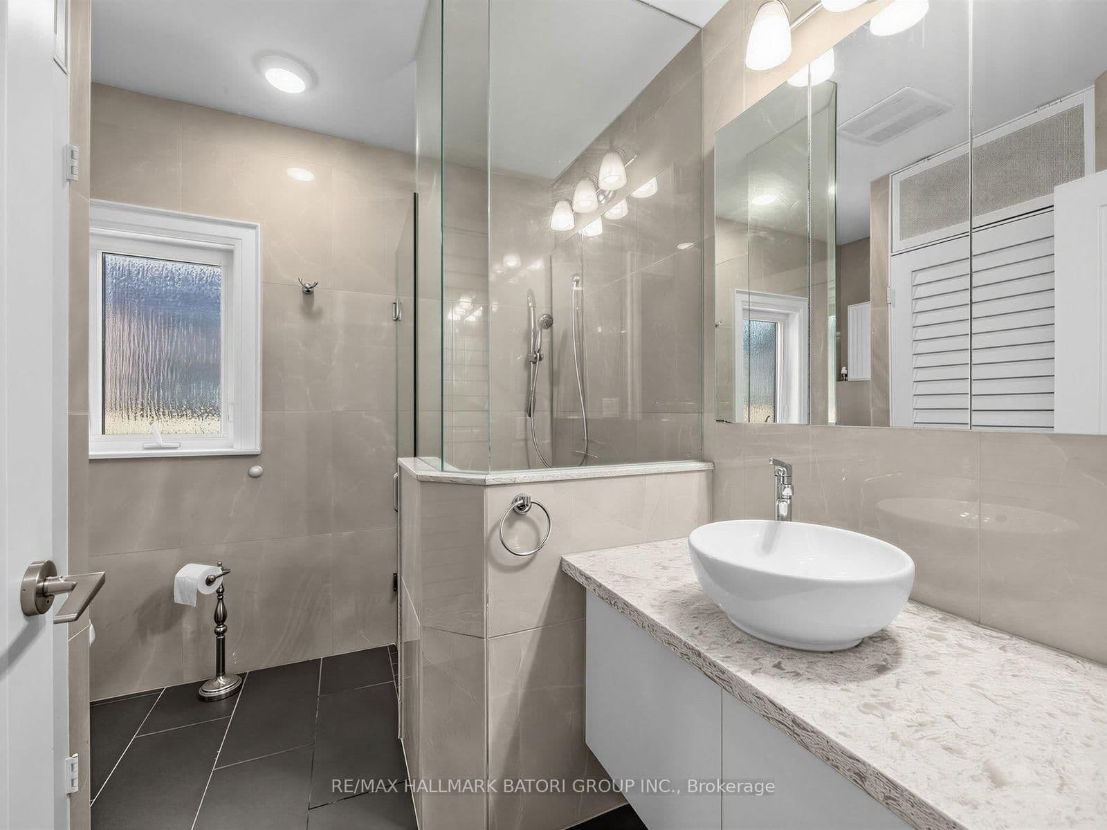 4 Croydon Road, Unit 3 thumbnail 22