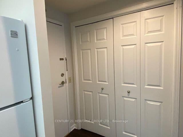 7 Bishop Avenue, Unit 1204 thumbnail 10