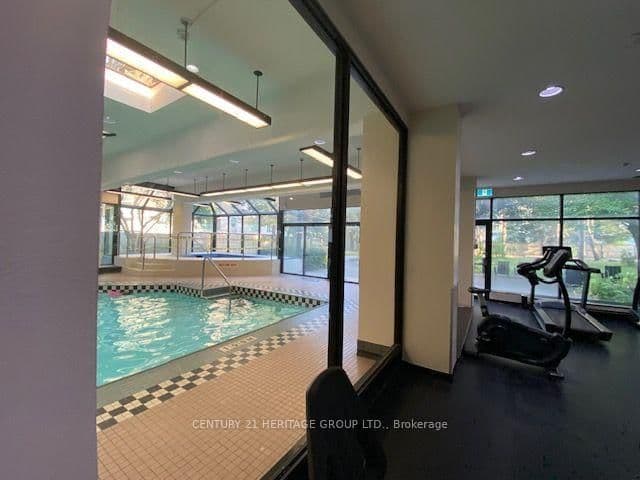 7 Bishop Avenue, Unit 1204 thumbnail 20