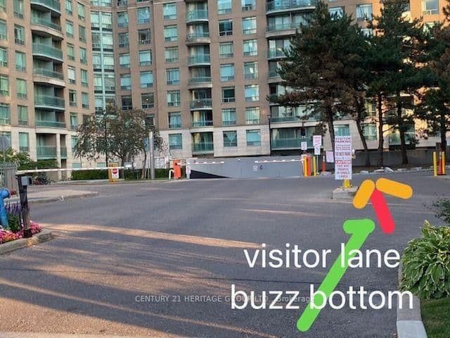 7 Bishop Avenue, Unit 1204 thumbnail 23