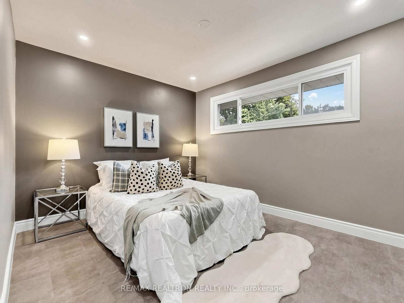 56 Ternhill Crescent thumbnail 17