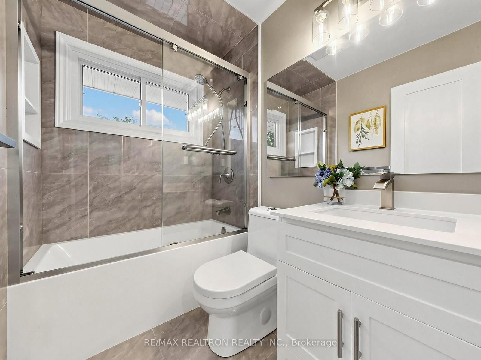 56 Ternhill Crescent thumbnail 25