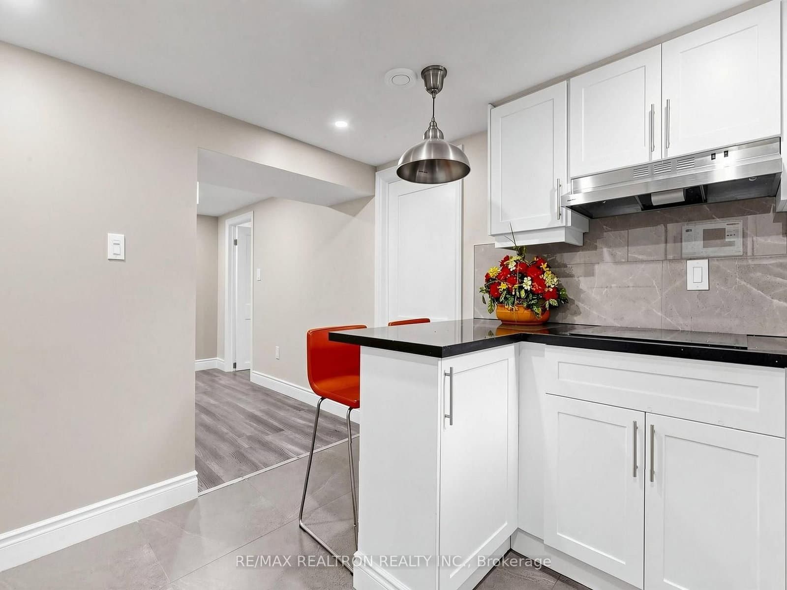56 Ternhill Crescent thumbnail 32