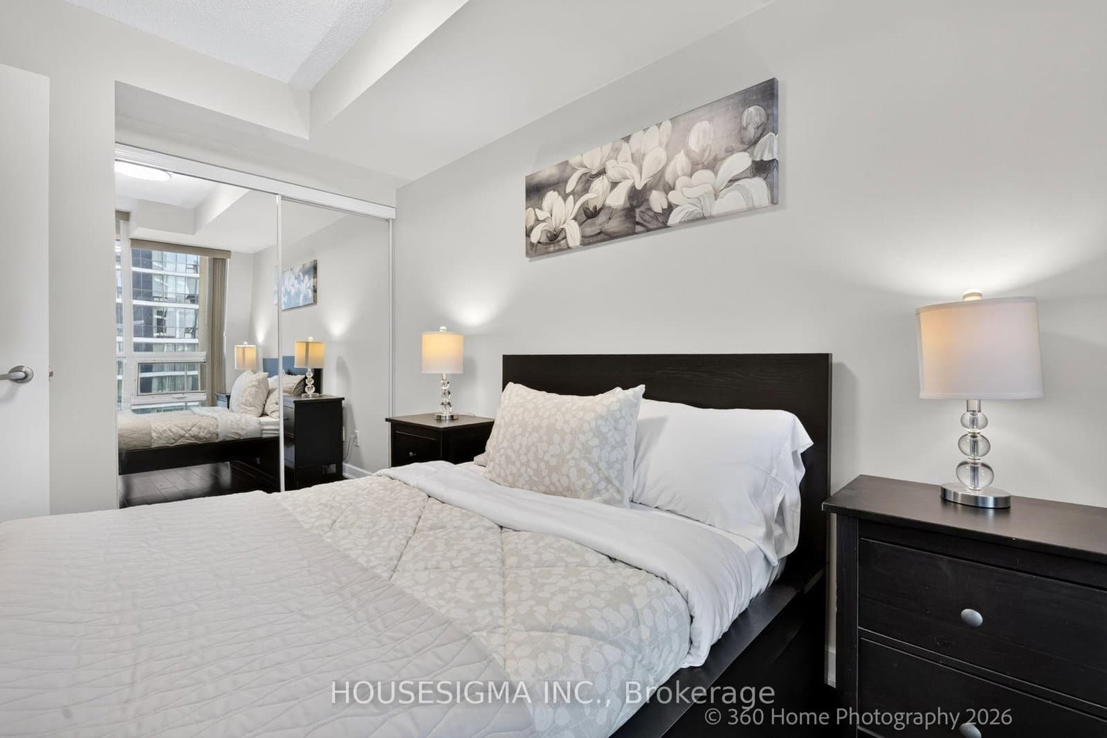 12 Yonge Street, Unit 1609 thumbnail 11